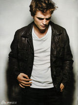 幻灯图集：罗伯特-帕丁森登封面 畅谈《暮光3》