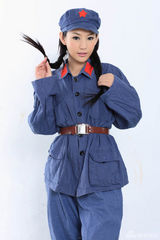 组图：徐黛妮红军系列写真 青涩可爱气质淳朴