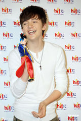 高清组图：Lady Gaga师弟格雷森台湾行可爱卖萌