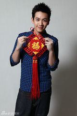 组图：《那些年》 柯震东陈妍希向观众拜“小年”