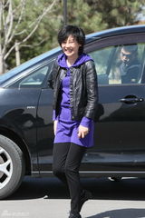 高清图：《全球热恋》探班 Baby与井柏然拍吻戏