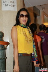 组图：最美婆婆朱玲玲三探俏儿媳 称已拍全家福