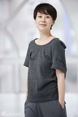 幻灯图集：海清生活写真曝光 霸气全无展温柔