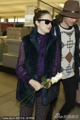 组图：杨紫琼玩低调 “铁娘子”梅丽尔现身受追捧