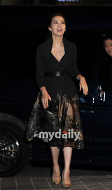 组图：宋允儿高小英高贤贞金允珍为某品牌站台