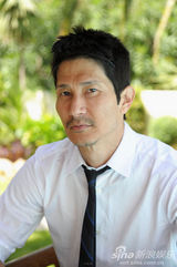 幻灯图集：电影《大爆炸》剧组戛纳拍摄写真