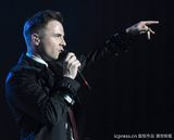 组图：西城男孩火爆开唱 女子组合精彩献艺