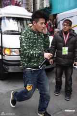 高清组图：陈冠希发新碟 不求销量只望被倾听心声