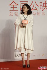 组图：李玉与范冰冰三度合作感情深厚