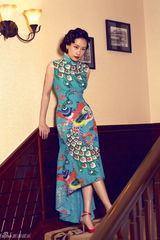 组图：邬君梅优雅旗袍写真 用灵魂演绎中国女人