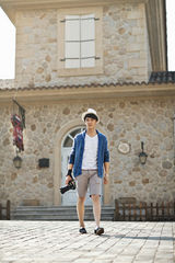 组图：迟帅英伦范儿写真阳光帅气