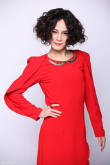 组图：大咖秀玩武侠 何炅饰令狐冲谢娜饰李逍遥