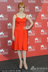 组图：《王尔德-莎乐美》发布会 导演获查斯坦献吻