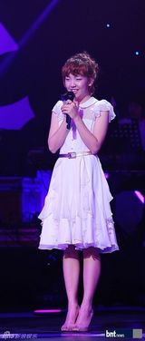 组图：韩选秀节目《K-POP STAR》三强上演华丽舞台