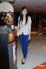 组图：曲婉婷香港音乐会 否认借版权事件炒作