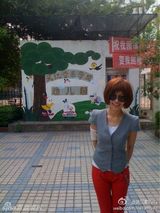 姚贝娜好声音首秀获赞 生活照活力斗鸡眼搞怪