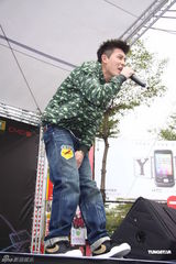 高清组图：陈冠希发新碟 不求销量只望被倾听心声