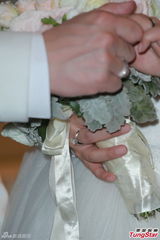 组图：黄百鸣子大婚众星出席 林峰吴千语恩爱