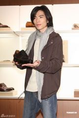 组图：萧敬腾入围最佳新演员 婉拒金像奖表演