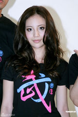 高清组图：陈建州方文山为自创品牌拍摄宣传照