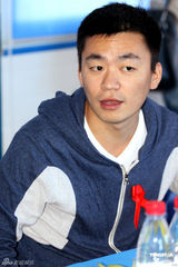 组图：王宝强成预防艾滋病关爱大使 回顾打工经历