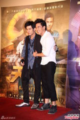 组图：周杰伦《天台》邀曾志伟纳豆柯有伦宣传