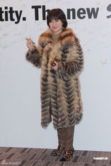 组图：容祖儿曝闲时喜驾车 盼黄伟文演唱会DVD顺利