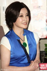 组图：刘晓庆自称非美女 李敖叹相见恨晚