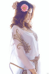 组图：岩女郎屈玥甜美写真 梦幻唯美宛如公主