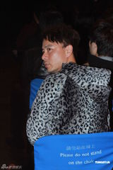 组图：陈洁仪性感亮相音乐会 赵增熹意外遭戏弄