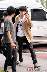 组图：韩男团2AM担任鸡蛋大使宣传营养饮食