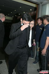 组图：陈僖仪遗体火化 亲朋好友送别