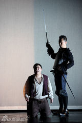 幻灯图：《堂吉诃德》演二轮 孟京辉谢幕连滚带爬