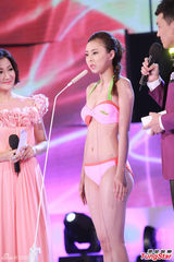 组图：亚姐中华赛区12强 佳丽泳装起舞风骚性感