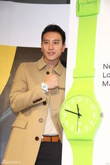 组图：王阳明代言手表断言萧亚轩柯震东只是朋友