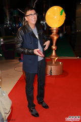 组图：张达明正式复出 明年开秀兼执导电影