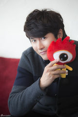 高清组图：韩星在熙对话新浪娱乐