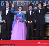 幻灯图集：李沧东《诗》首映 伊丽莎白-班克斯助阵