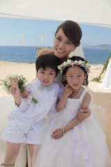 高清图：梁咏琪西班牙感动完婚 婚后不隐退力赞丈夫