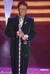 幻灯：香港金像奖现场 《十月围城》获最佳摄影