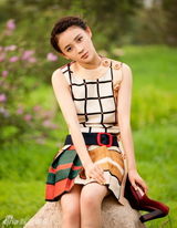 组图：袁姗姗“萝莉”写真曝光 造型娇俏可爱