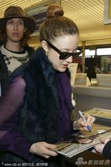 组图：杨紫琼玩低调 “铁娘子”梅丽尔现身受追捧