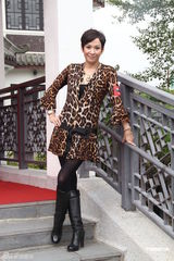 组图：《大追捕》关机慰劳宴 张家辉新戏打斗激烈