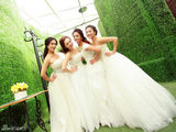 组图：中国辣妹白裙闺蜜照 飘逸唯美动人