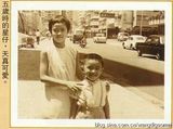 组图：周星驰与家人罕见旧照曝光