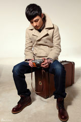 组图：冯铭潮视觉系潮氏写真 散发低调奢华忧郁气质