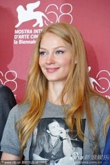 组图：《锅匠裁缝士兵间谍》发布 影帝费尔斯受瞩目