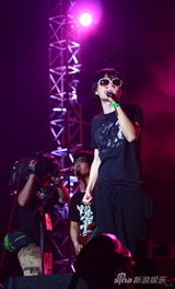 高清：热波音乐节第二天 阿修罗乐队演出