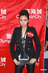 组图：阿娇自认已成长避谈陈冠希 泳儿公开新恋情