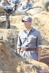 组图：《战神》开机 陈思诚不愿和佟丽娅搭戏